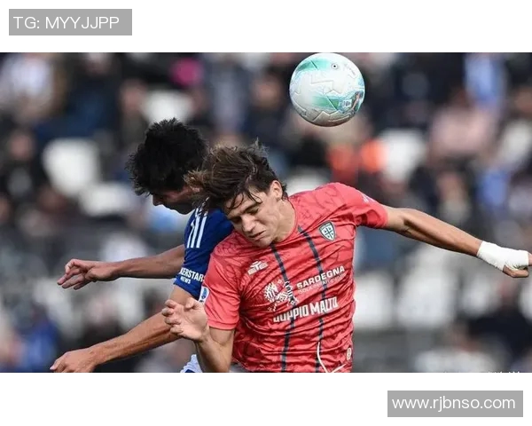 卫冕冠军国际米兰稳坐半程冠军宝座,C罗领衔尤文图斯紧追榜首位置